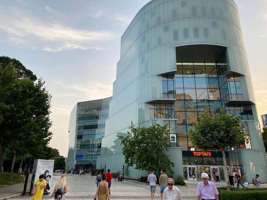 City Centre Big Art'Partment Heart Of The Capital تيرانا المظهر الخارجي الصورة