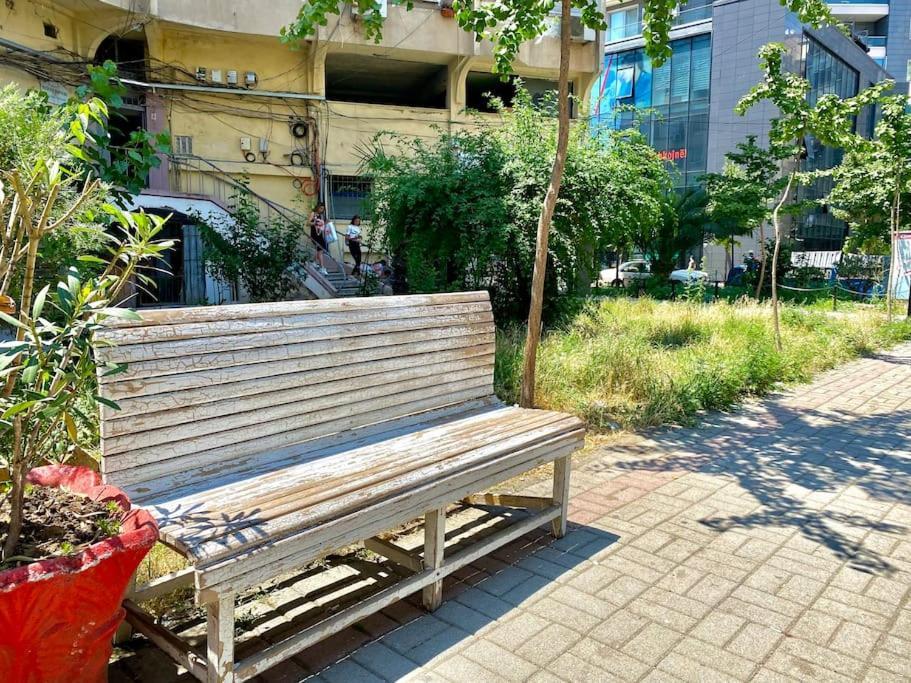 City Centre Big Art'Partment Heart Of The Capital تيرانا المظهر الخارجي الصورة