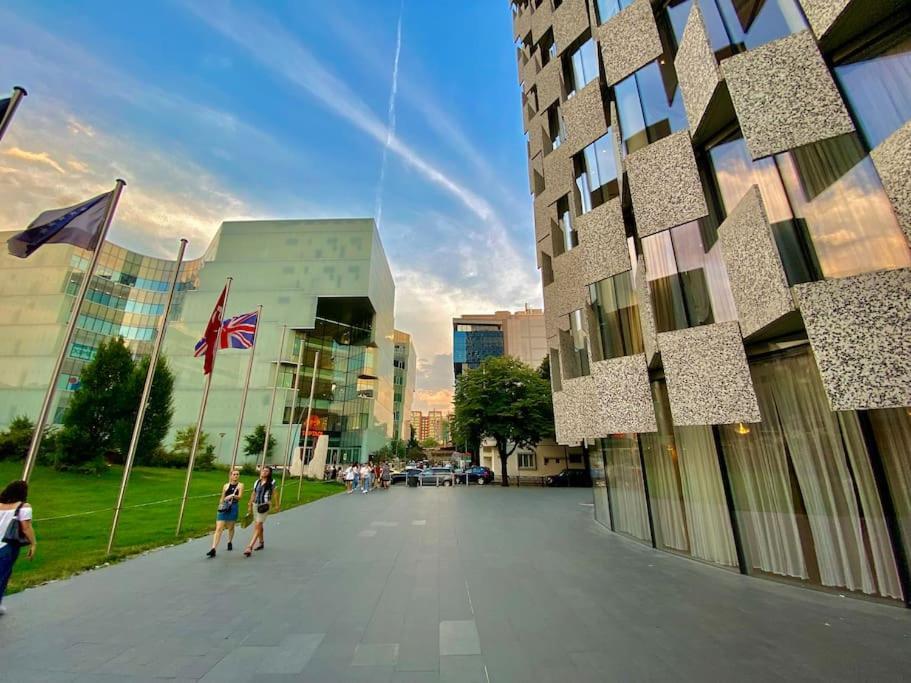 City Centre Big Art'Partment Heart Of The Capital تيرانا المظهر الخارجي الصورة