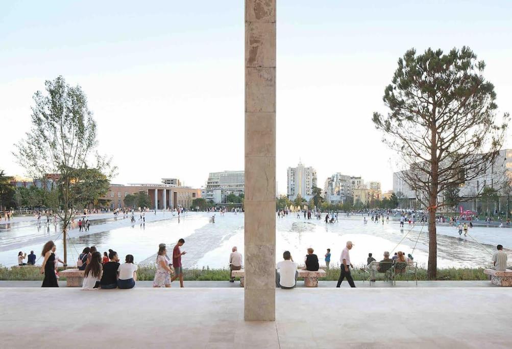 City Centre Big Art'Partment Heart Of The Capital تيرانا المظهر الخارجي الصورة